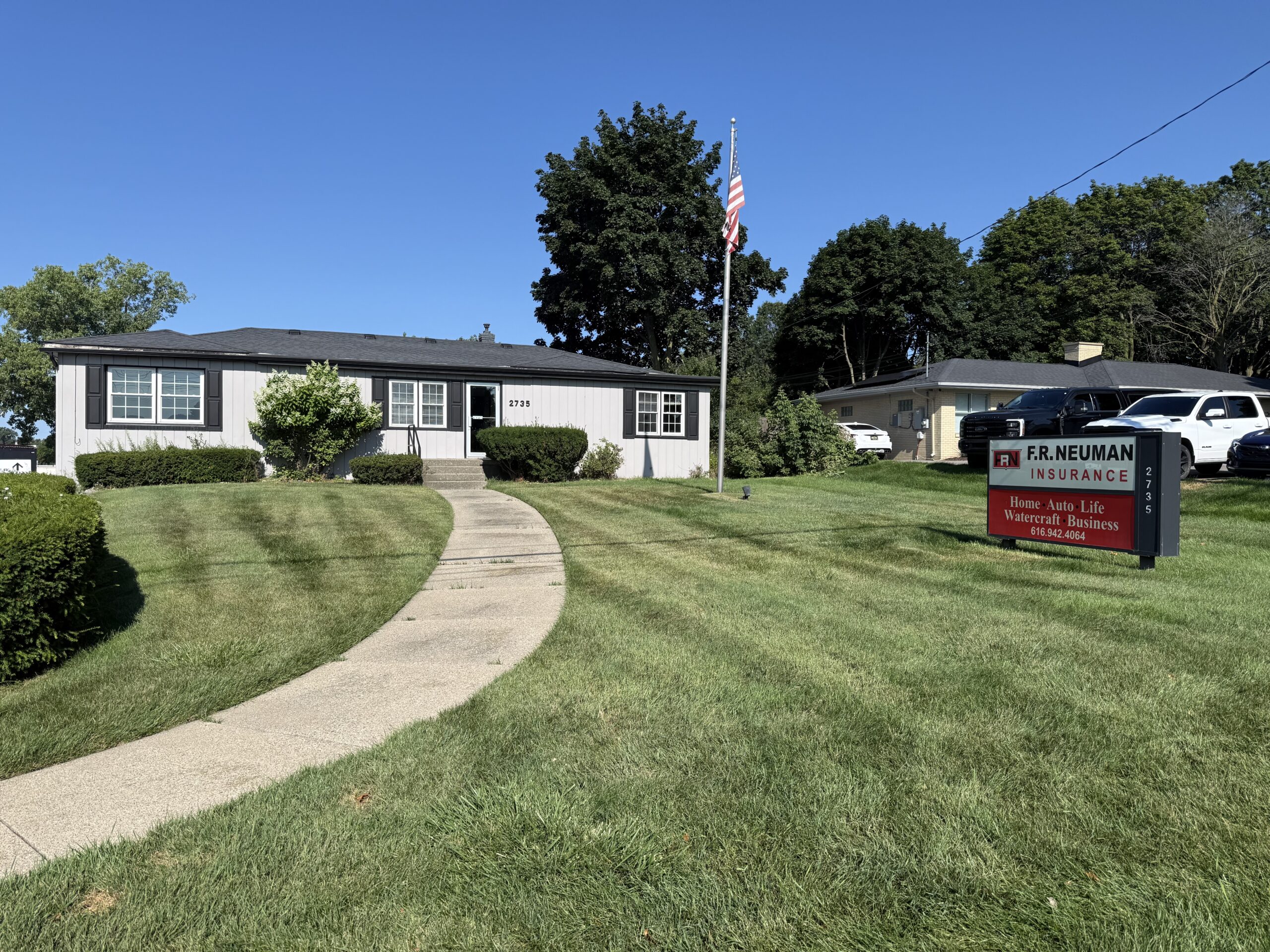 FRNEUMAN Residence